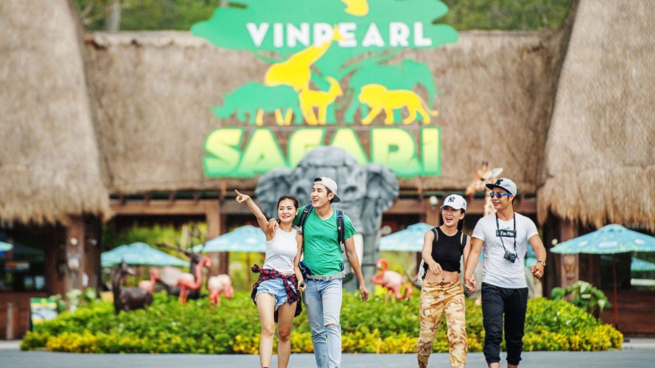 Vinpearl Safari Phú Quốc là vườn thú mở duy nhất tại Việt Nam