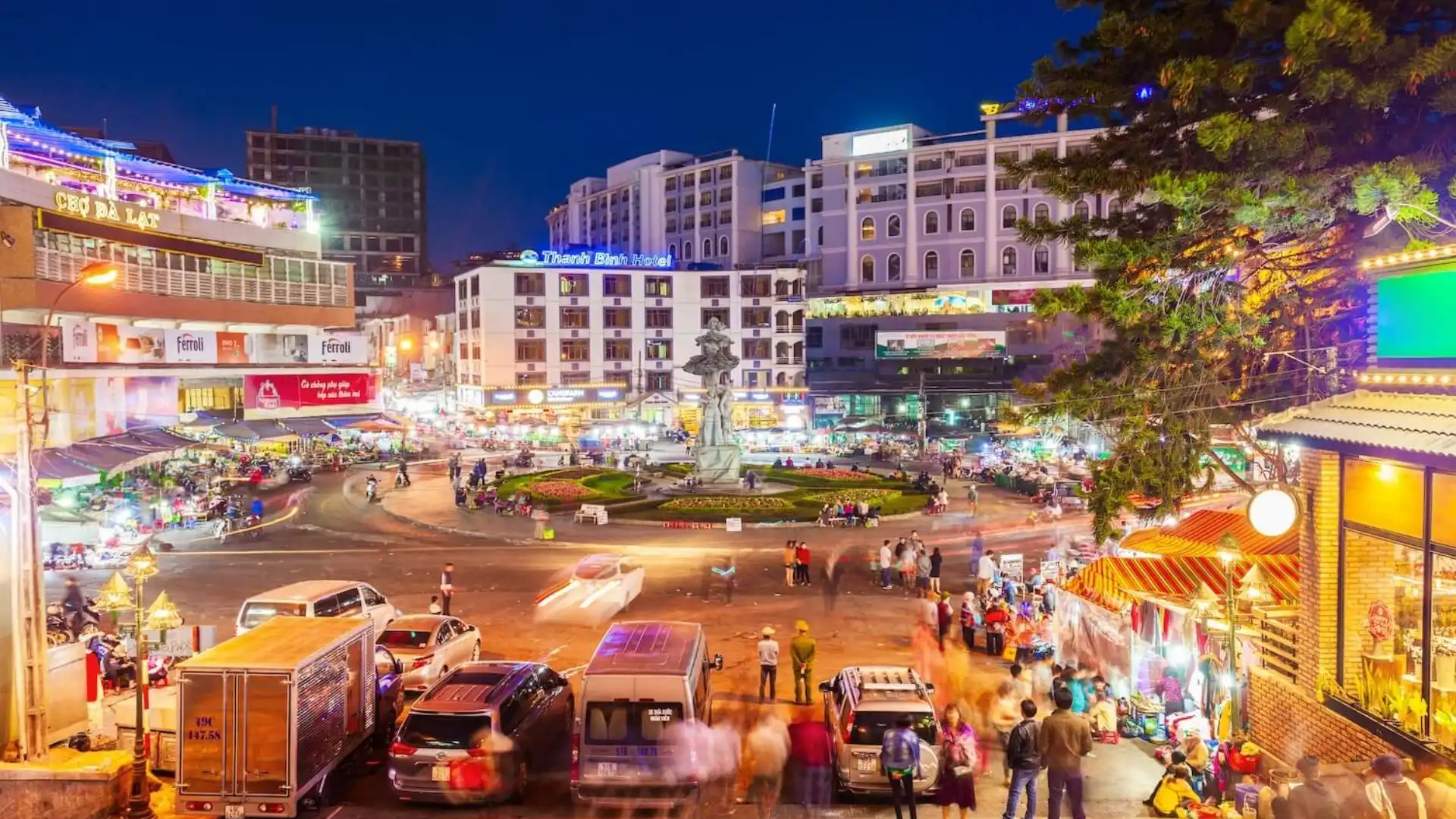 Chợ đêm Đà Lạt vé máy bay Hà Nội Đà Lạt