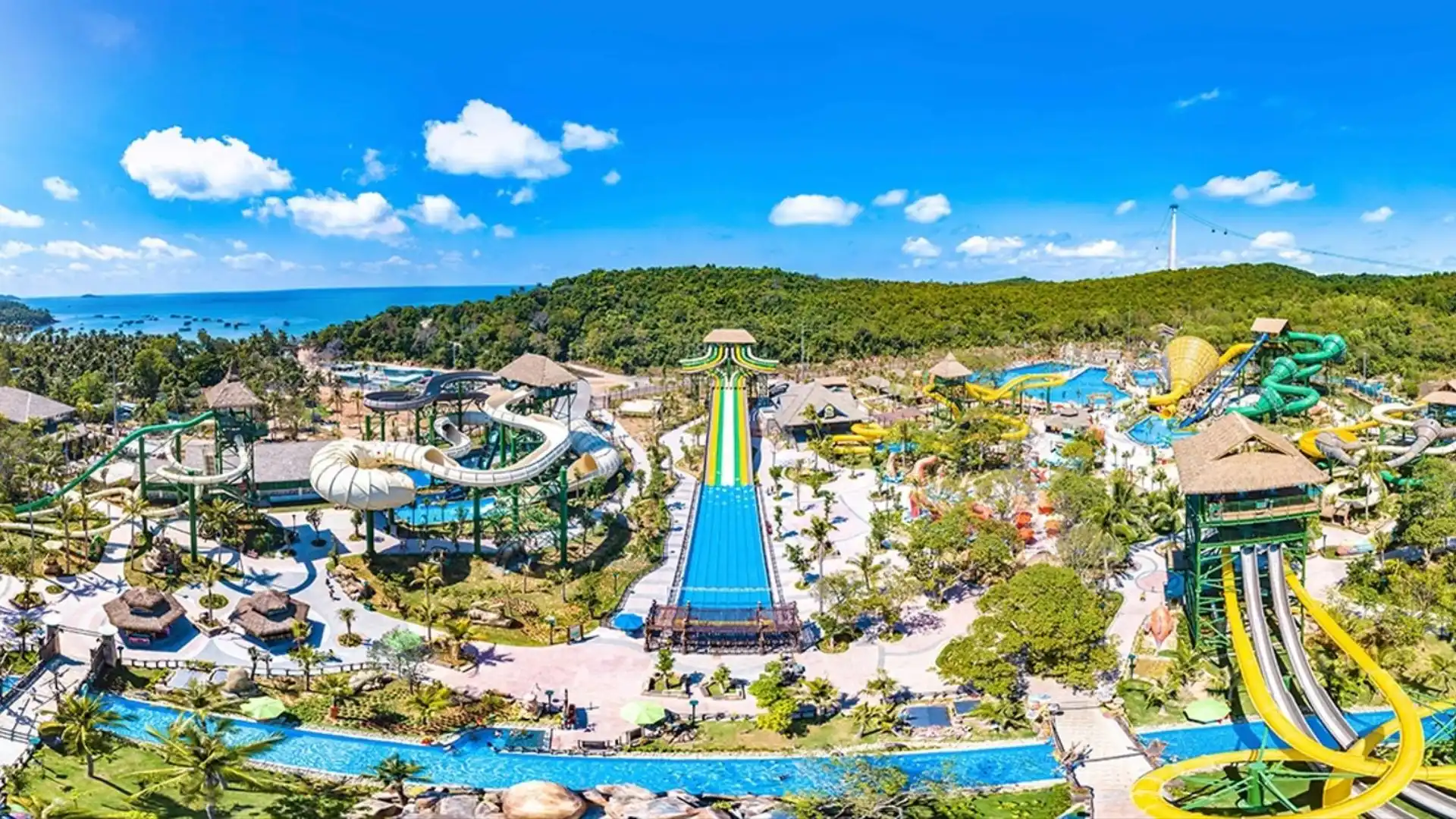 Tổng thể khu trò chơi cảm giác mạnh VinWonders Phú Quốc