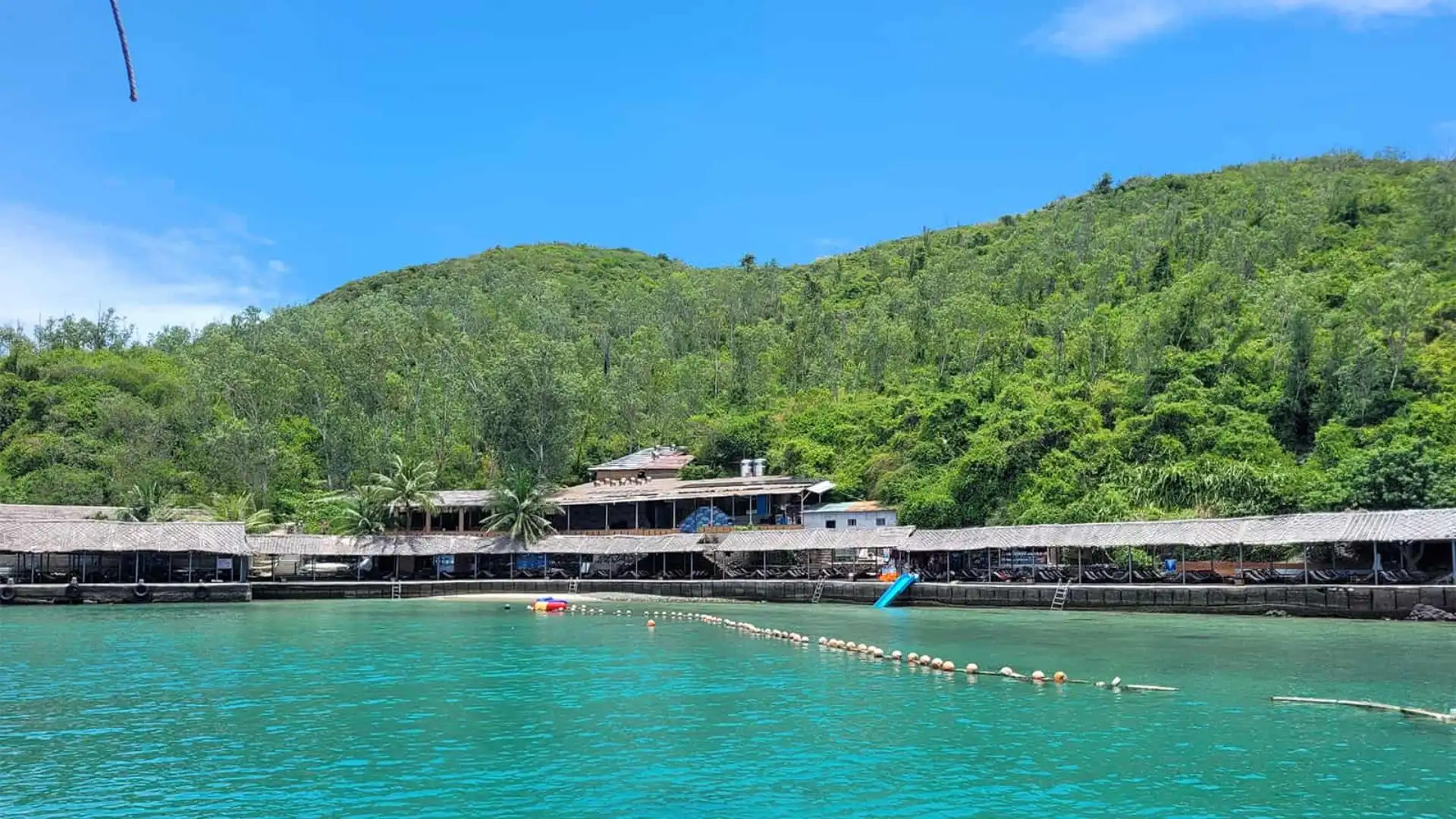 Đảo Con Sẻ Tre khi có vé máy bay Hà Nội Nha Trang