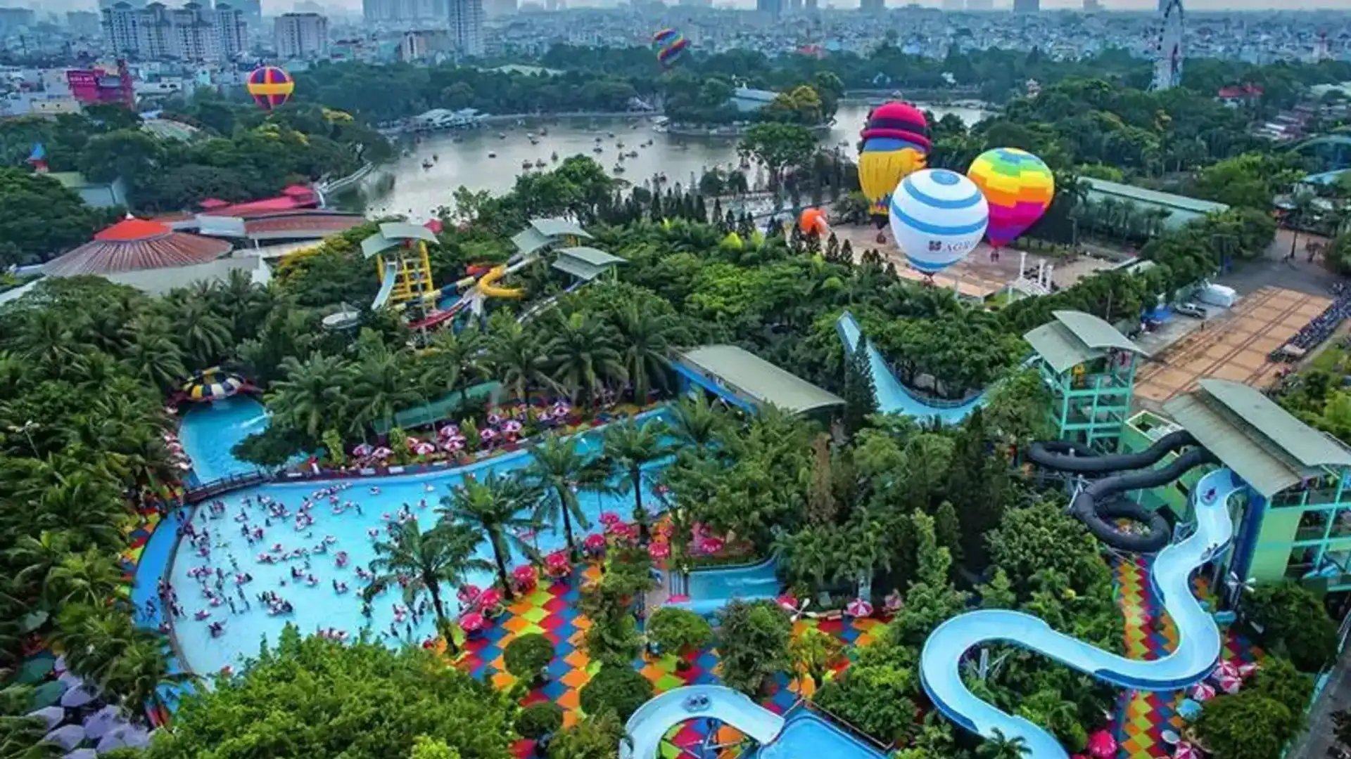 Đầm Sen khi có vé máy bay Hà Nội Sài Gòn