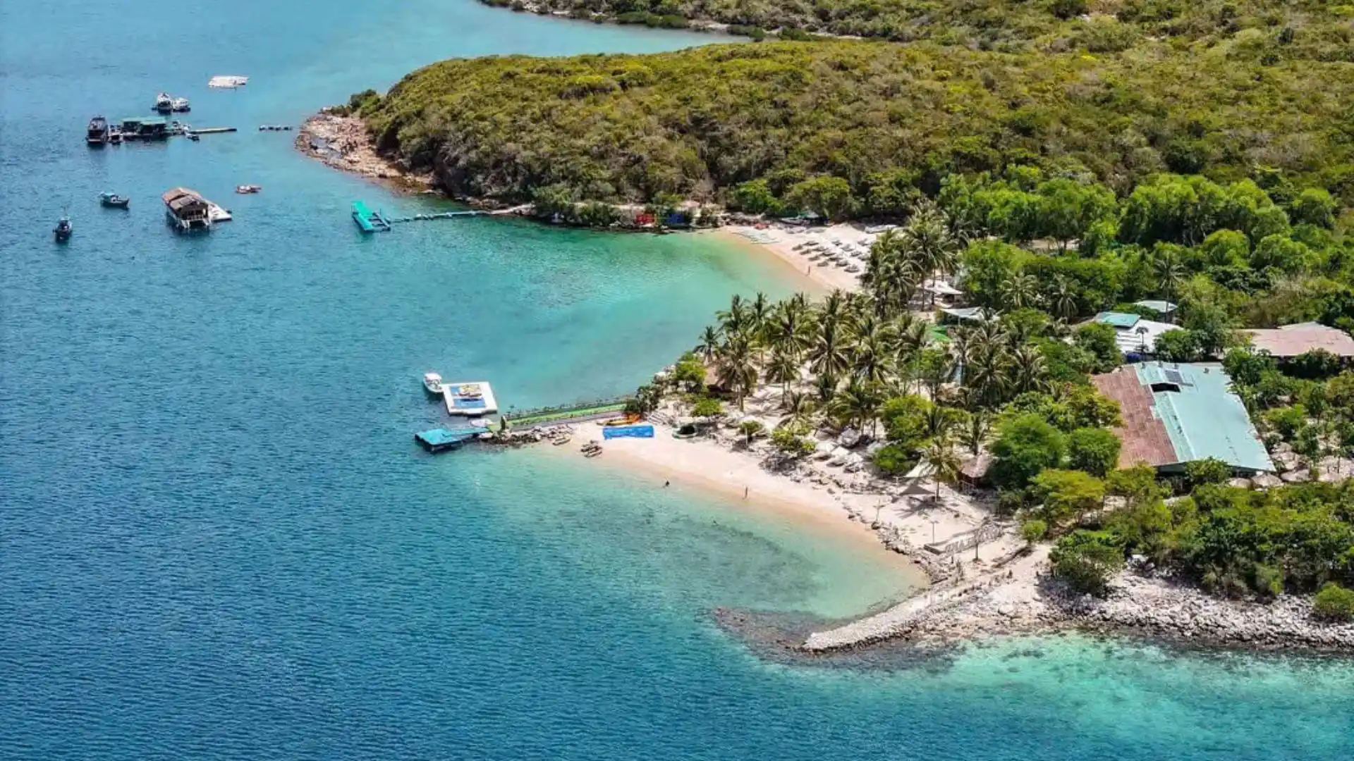 Đầm Bấy Nha Trang với vé máy bay Hà Nội Nha Trang giá rẻ
