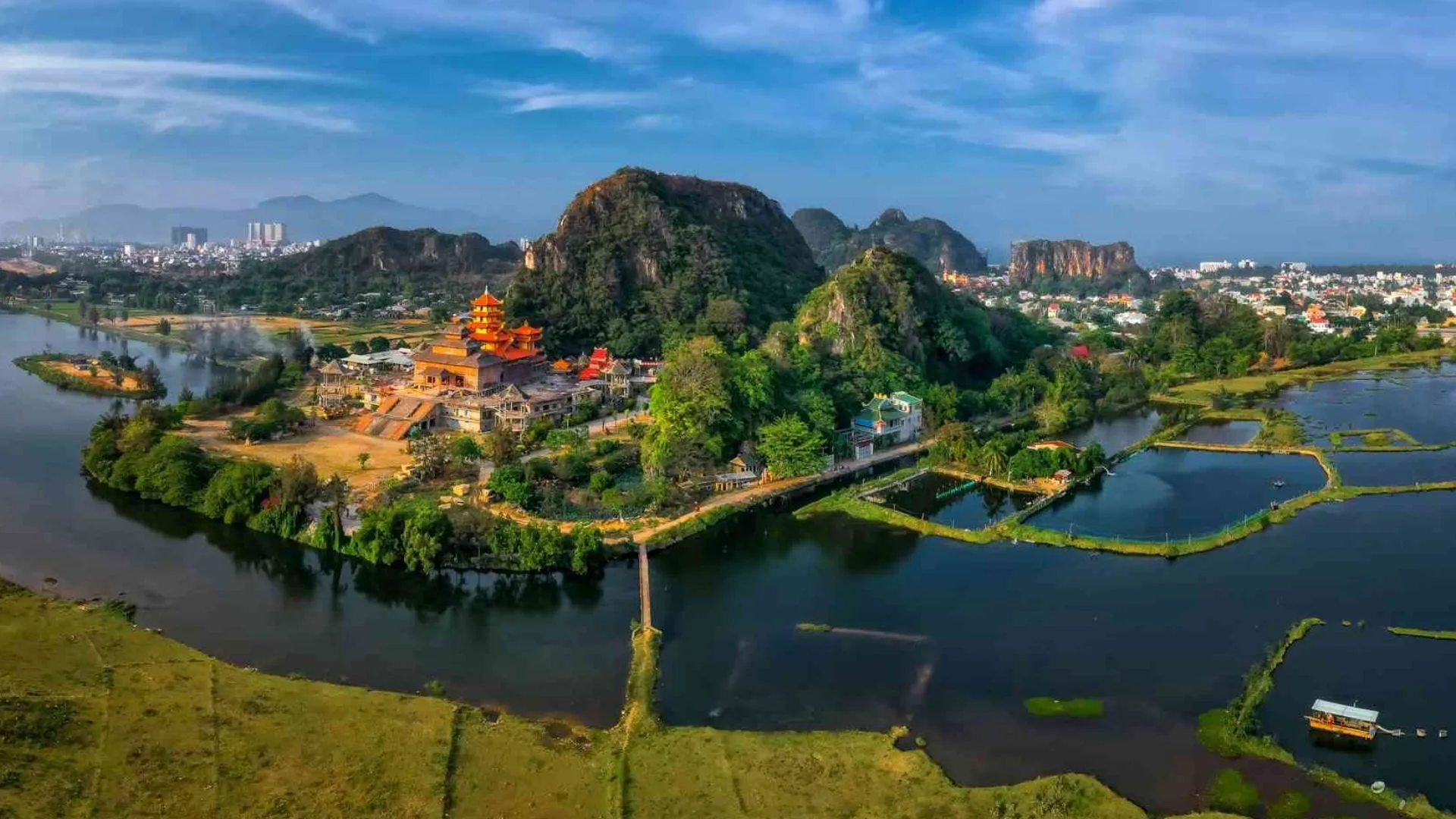 Ngũ Hành Sơn vé máy bay Cần Thơ Đà Nẵng